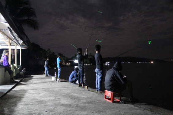 Singkarak: Kisah-kisah Malam Para Pemancing