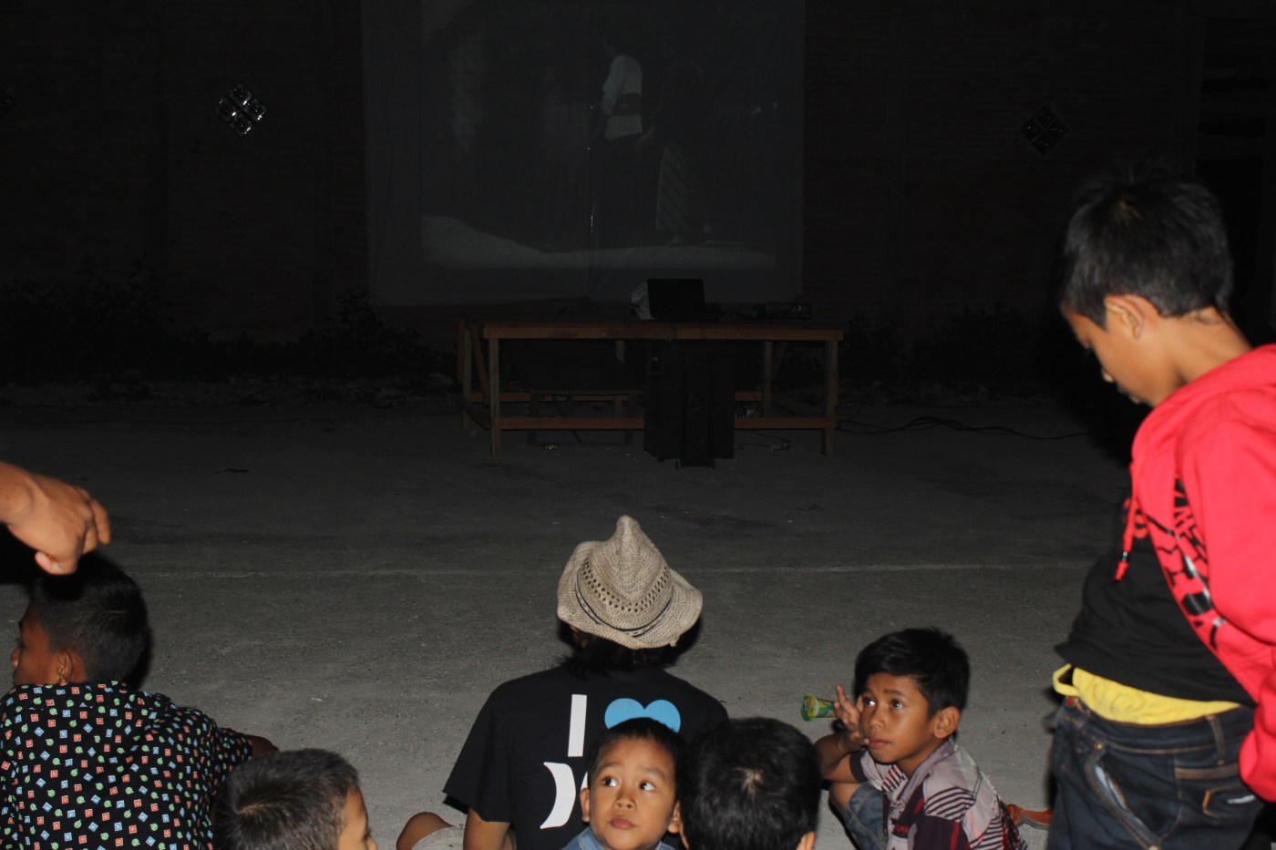 Nostalgia Kultur Sinema di Batu Kubung
