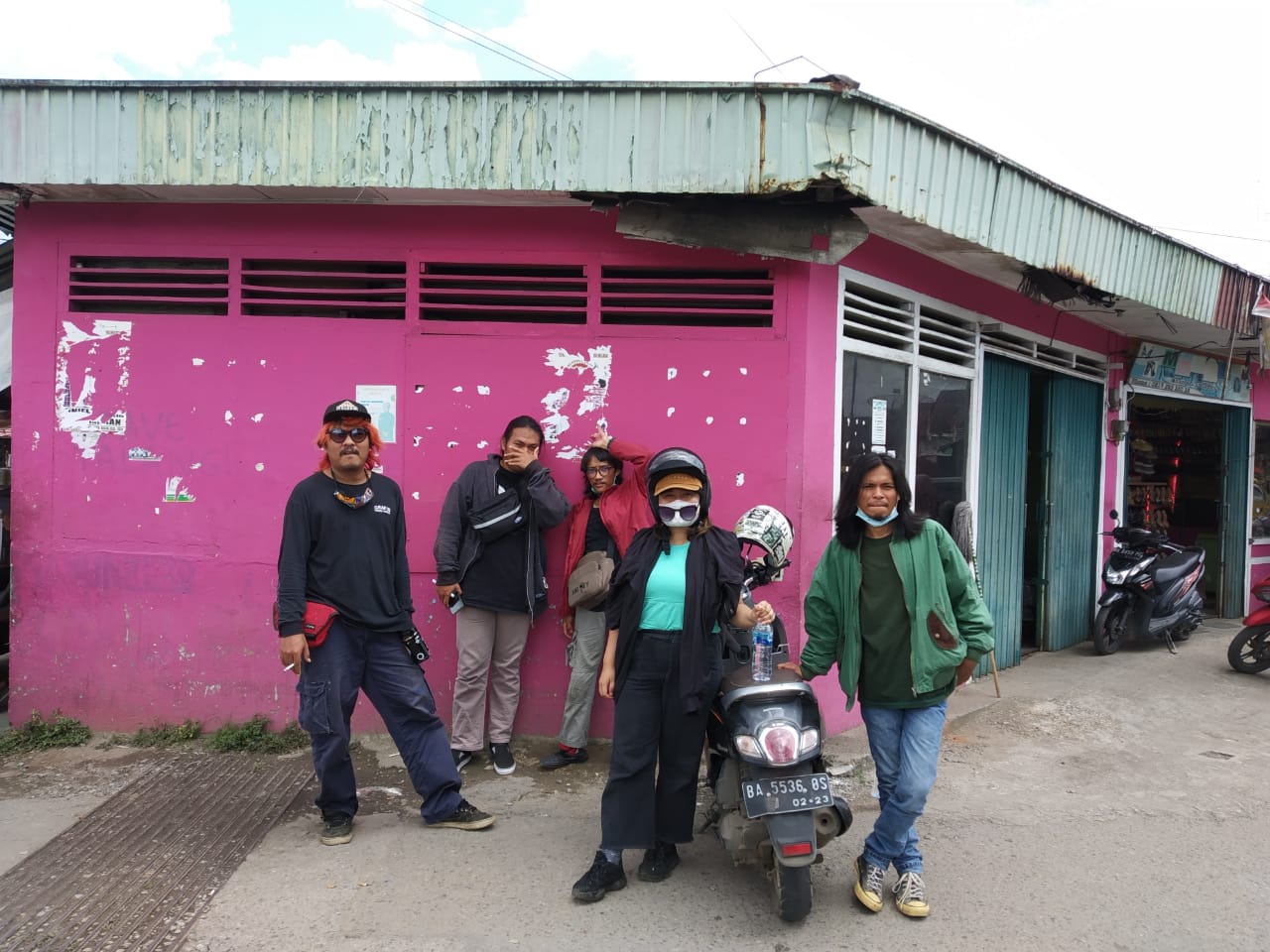 Melihat Kolektif Bekerja