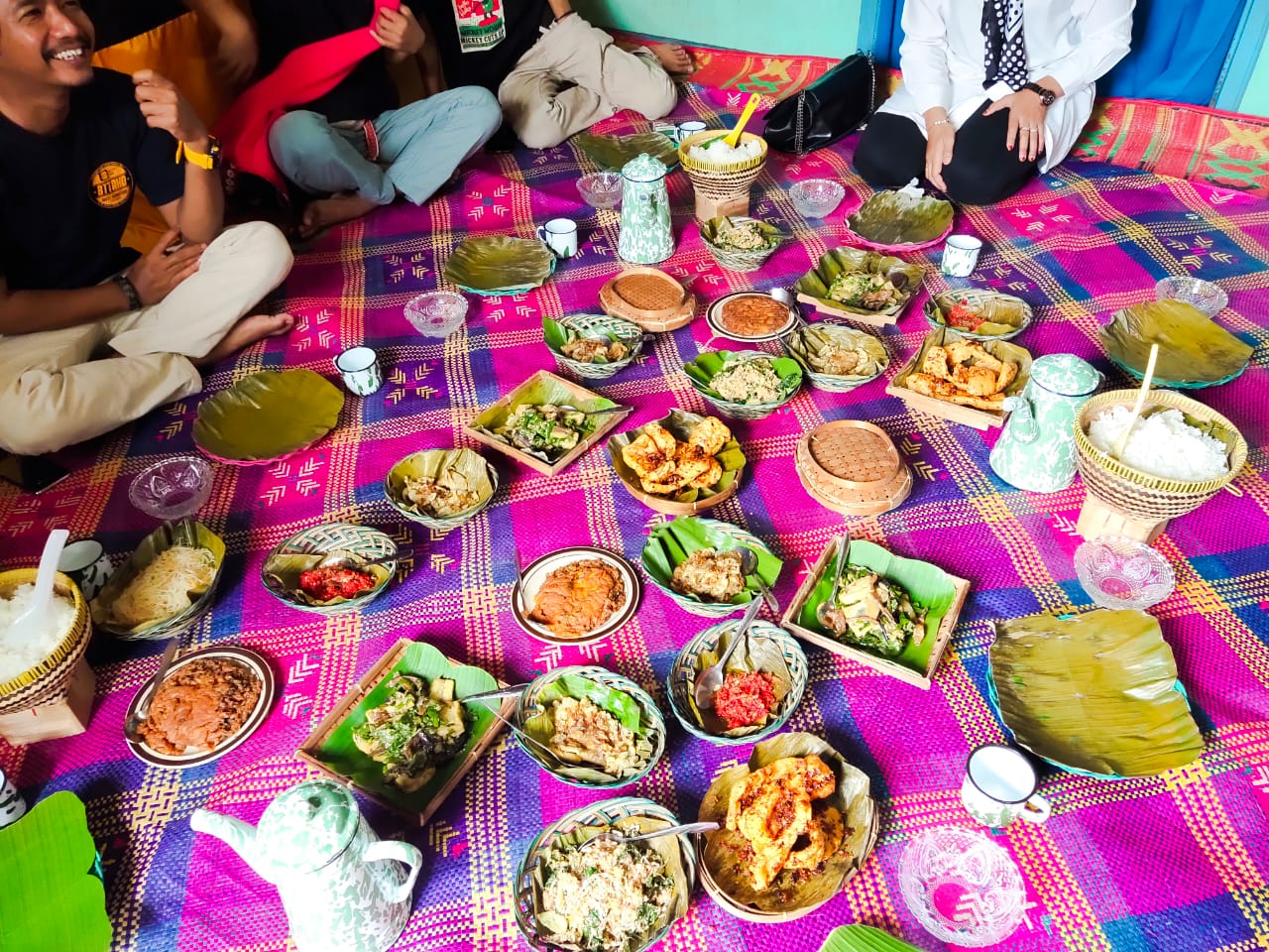 Mengenal Makan Baradaik